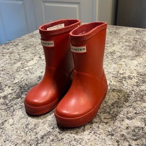 Red Hunter Rainboots size 5 baby/toddler